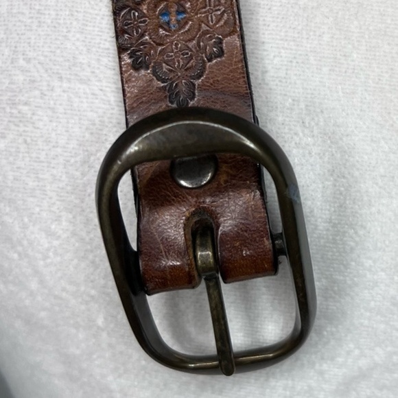 Vintage Tooled Southwest Leather Belt Brass Buckle - Picture 6 of 11